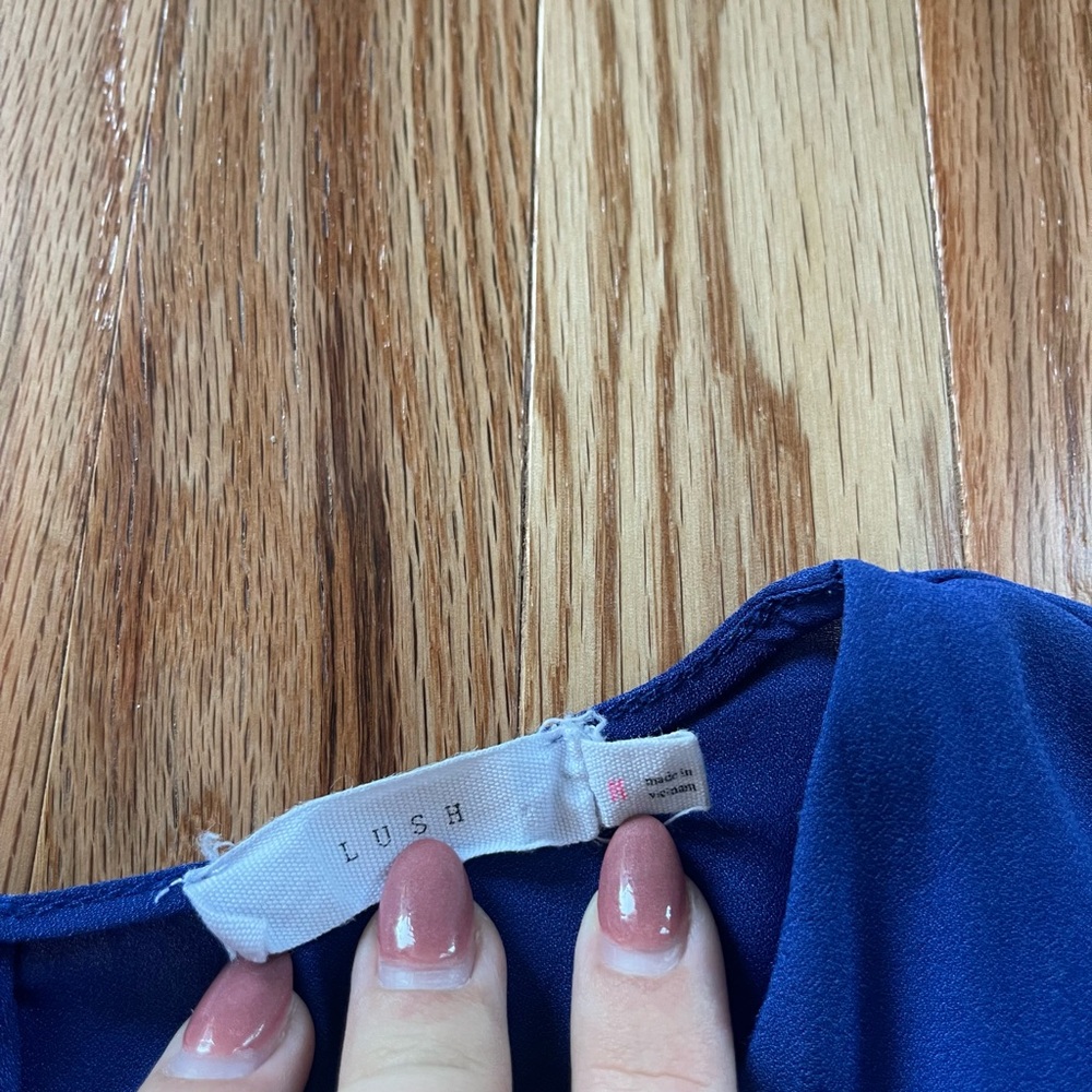 Blouse - Picture 3 of 3
